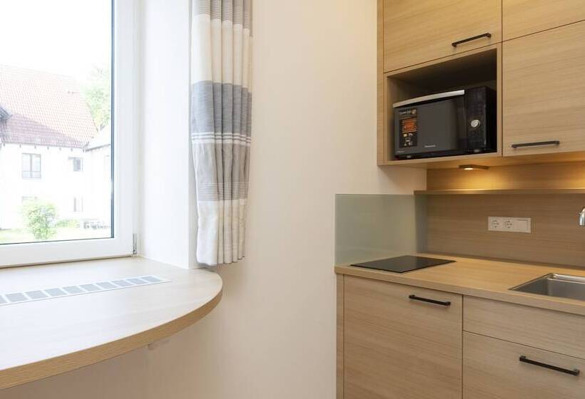 호스텔 Henrys Sleeping Am Augsburger Eiskanal