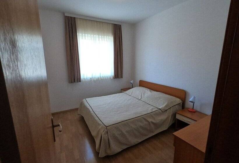 Apartments Villa Dvor