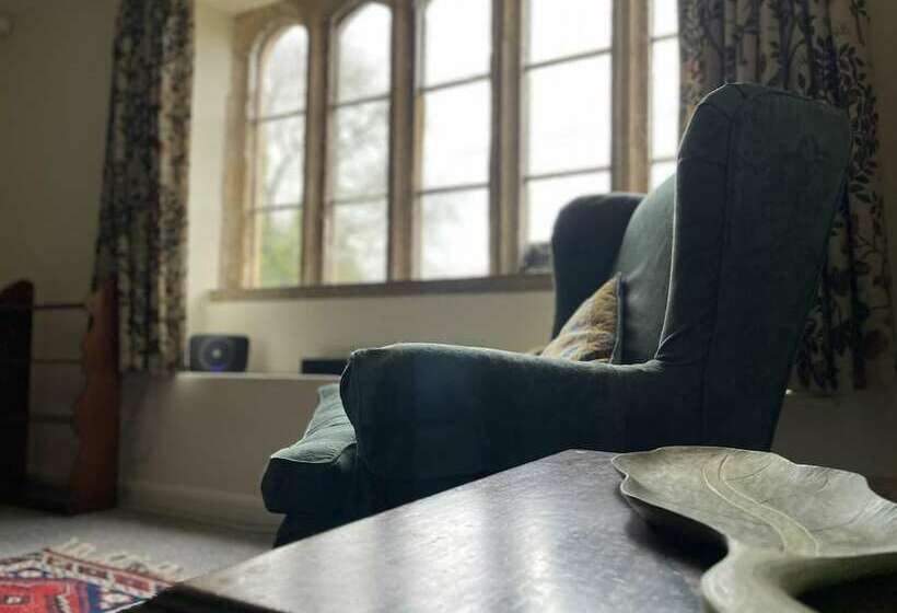 Beautiful 2bed Cottage In Knowle St Giles Nr Chard