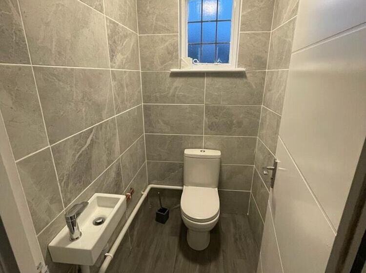 住宿加早餐  Black Bull