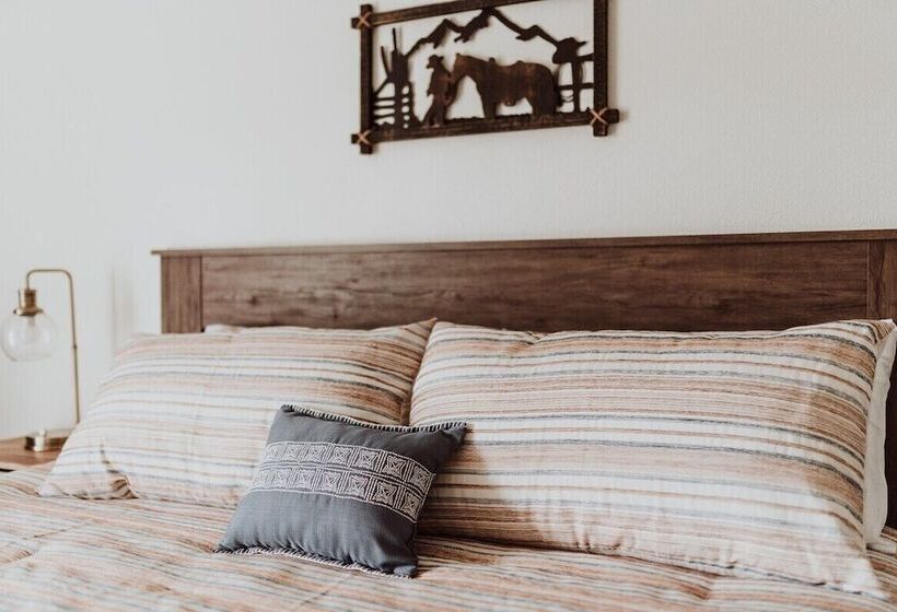 ベッドアンドブレックファースト Happy Trails West