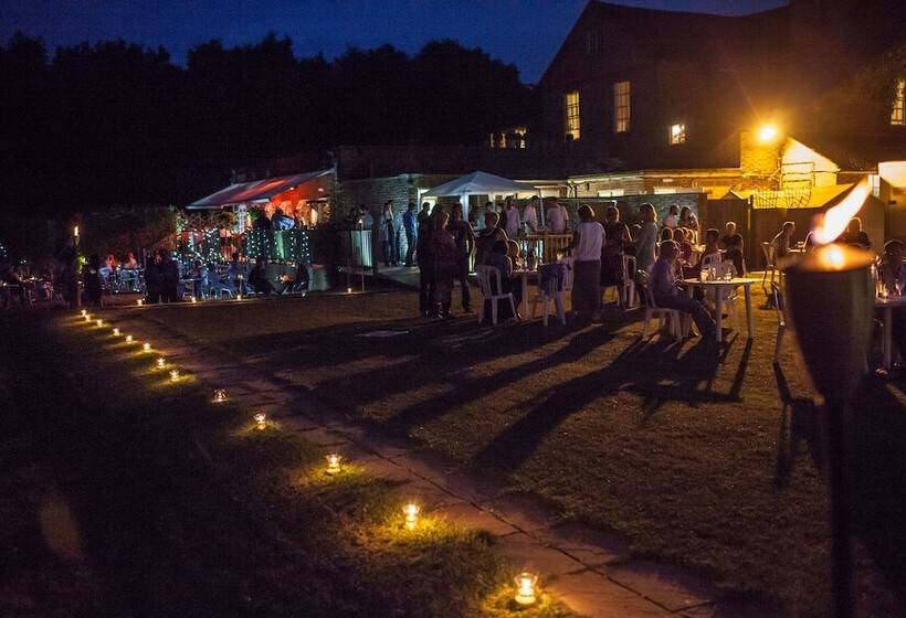 Bed and Breakfast Trading Boundaries