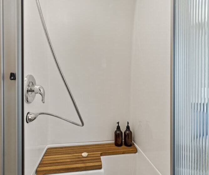 Echo Valley Resort & Cabins