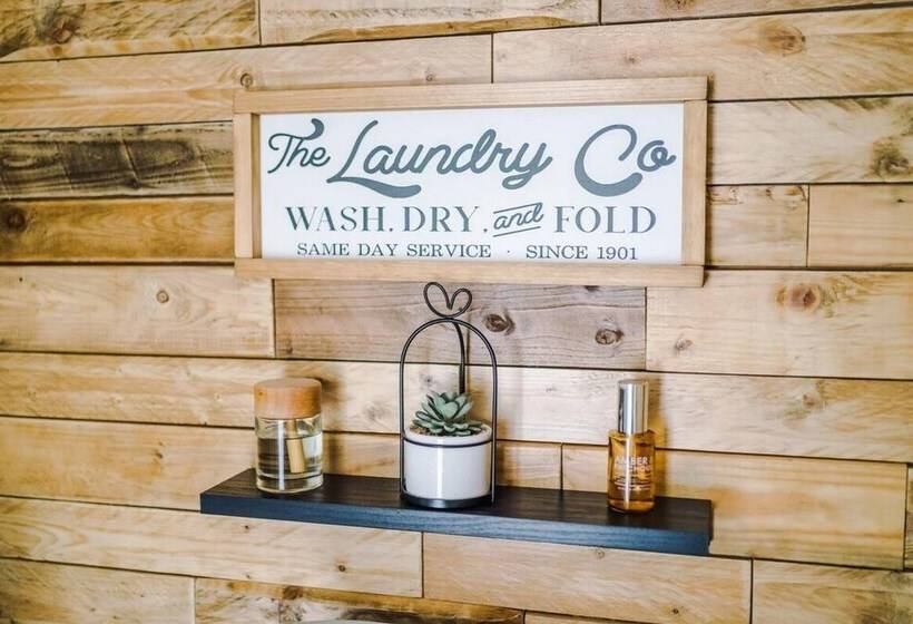 Elegant 2bd Family Retreat Blackpool Town!