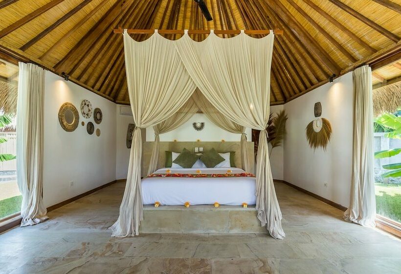 Emocean Beach Boutique Resort