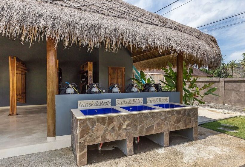 Emocean Beach Boutique Resort