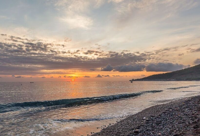 Emocean Beach Boutique Resort