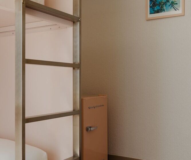 Found Miami Beach Powered By Sonder