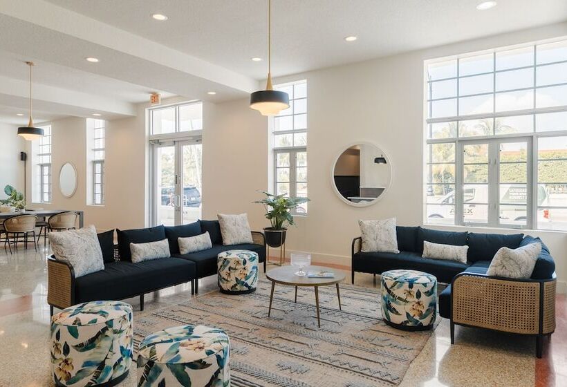 Found Miami Beach Powered By Sonder