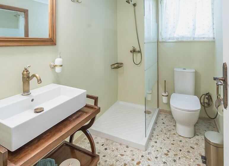 פונדק Magnificent Home Athens Voula