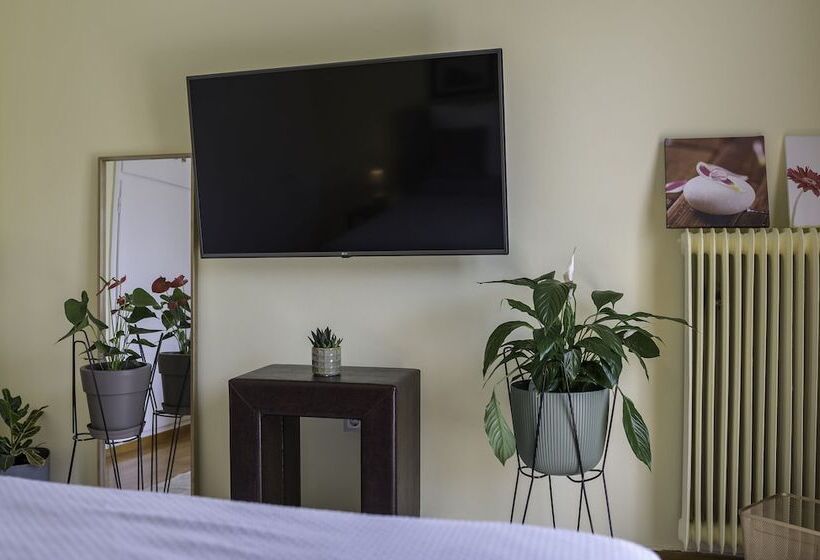 פונדק Magnificent Home Athens Voula