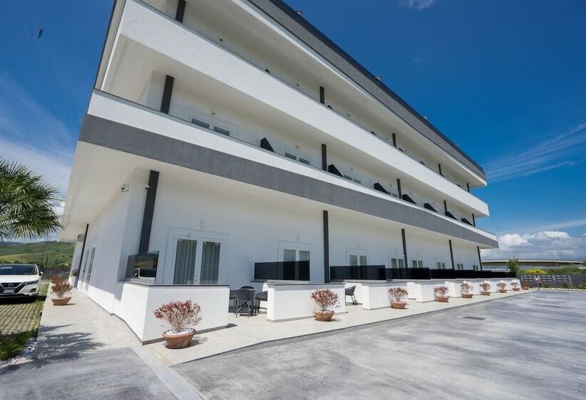 مسافرخانه Pm