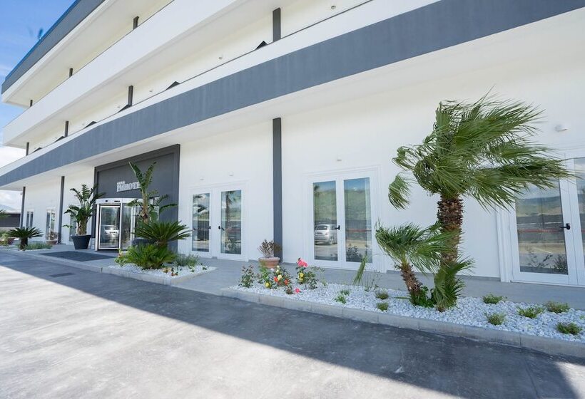 مسافرخانه Pm