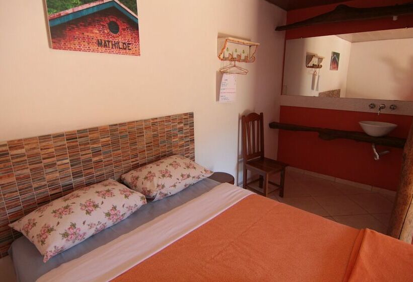 פונדק Pousada Vila Mathilde