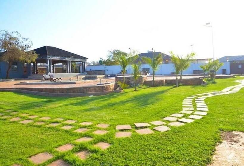 Отель 1 Oak Resort