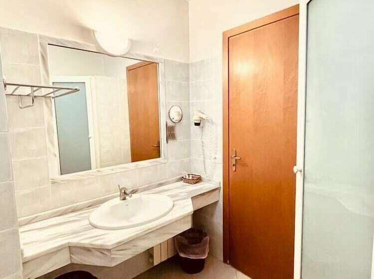 호텔 Albergo Ristorante Belsito Fiuggi Nhost