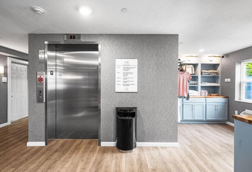 בית מלון כפרי Alexandra Inn