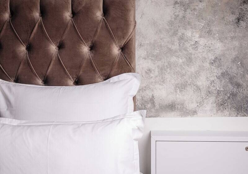 هتل Am Beatles Platz