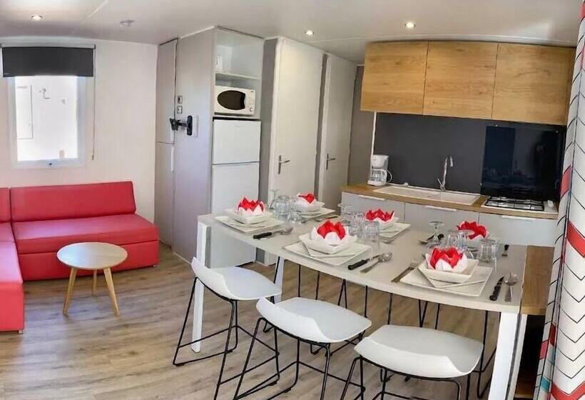 هتل Camping Pleine Mer