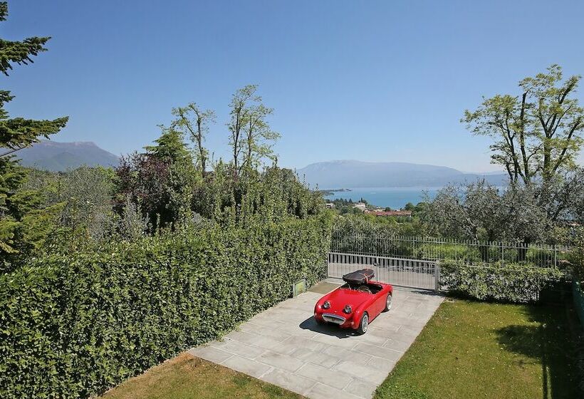 Отель Casa Veronica