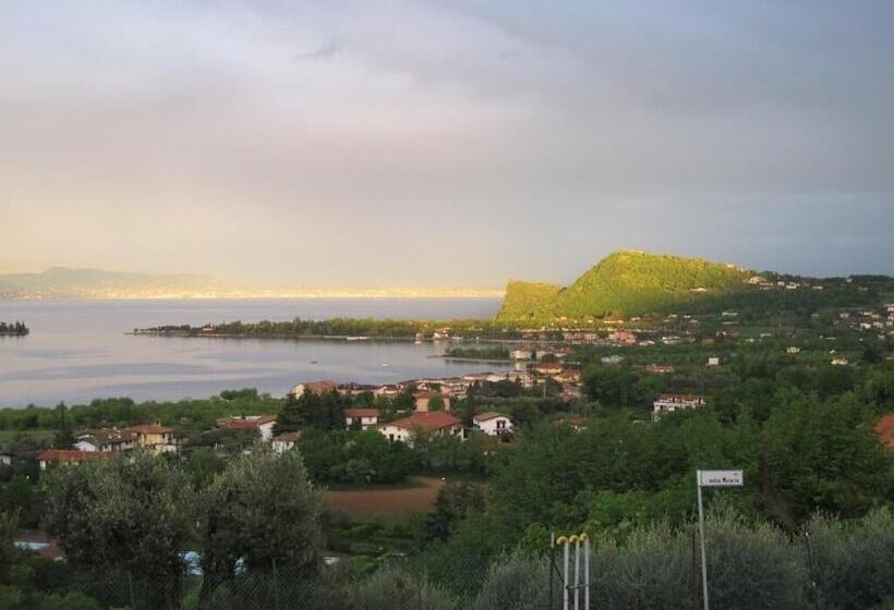 Отель Casa Veronica