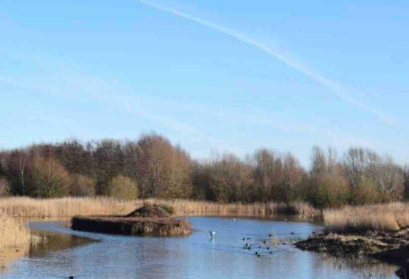 בית מלון כפרי Cozy Lodge Sleeps 4 In Barton Upon Humber