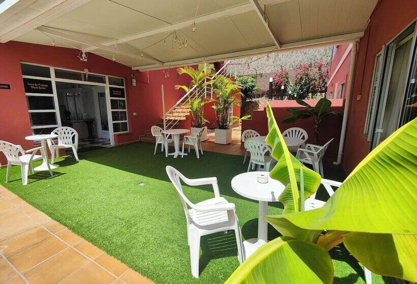 فندق Don Cándido