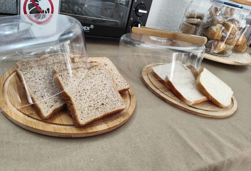 فندق Don Cándido