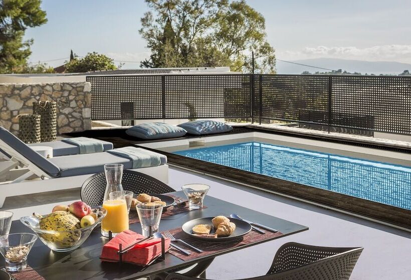 ホテル Erolidae Villas