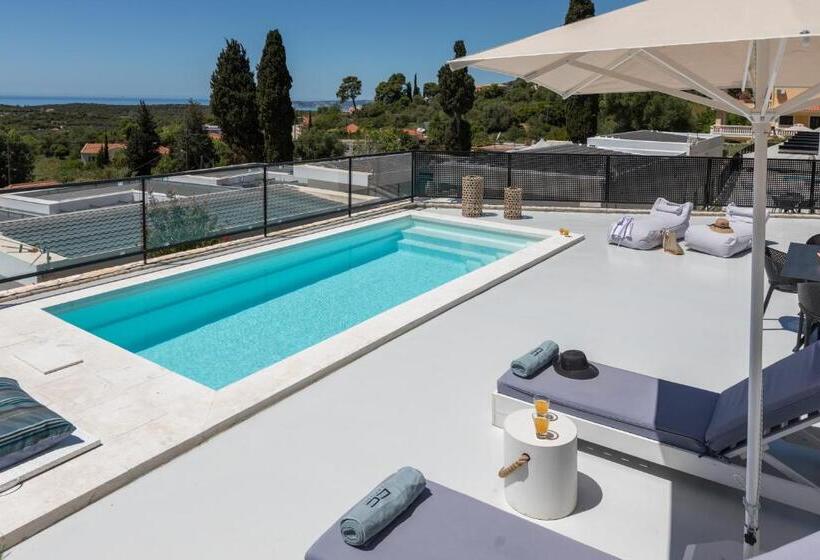 ホテル Erolidae Villas