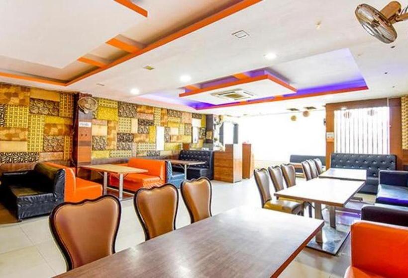 ホテル Fabexpress Black Diamond