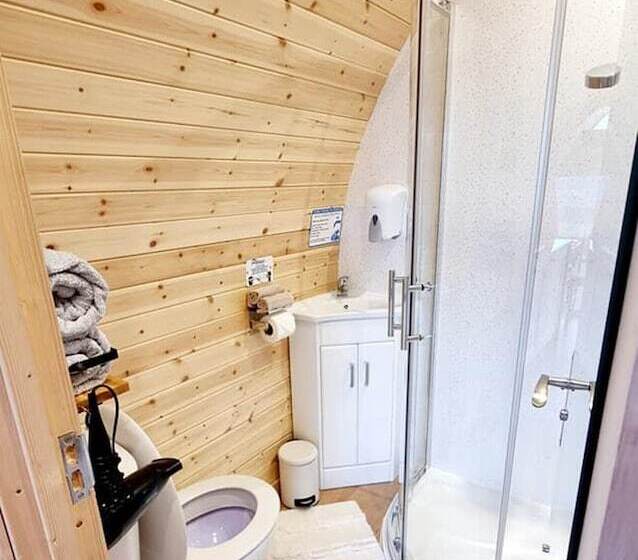 酒店 Forester S Retreat Glamping   Cambrian Mountains