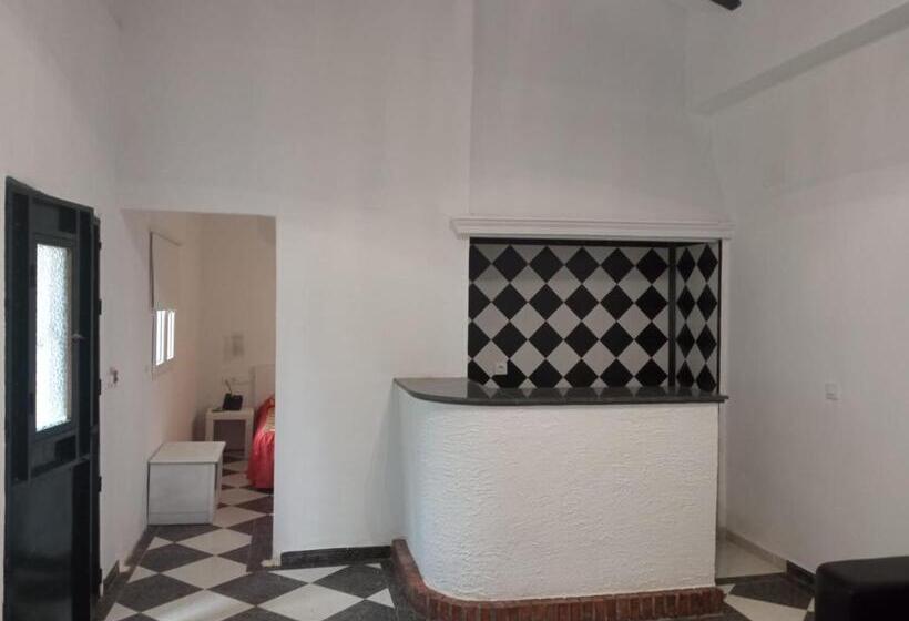 Отель Hacienda Marcharavi