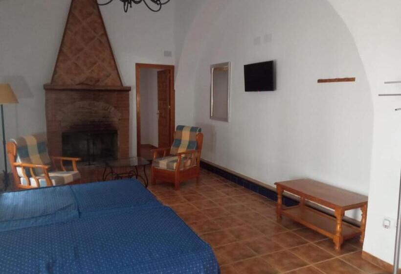 Отель Hacienda Marcharavi