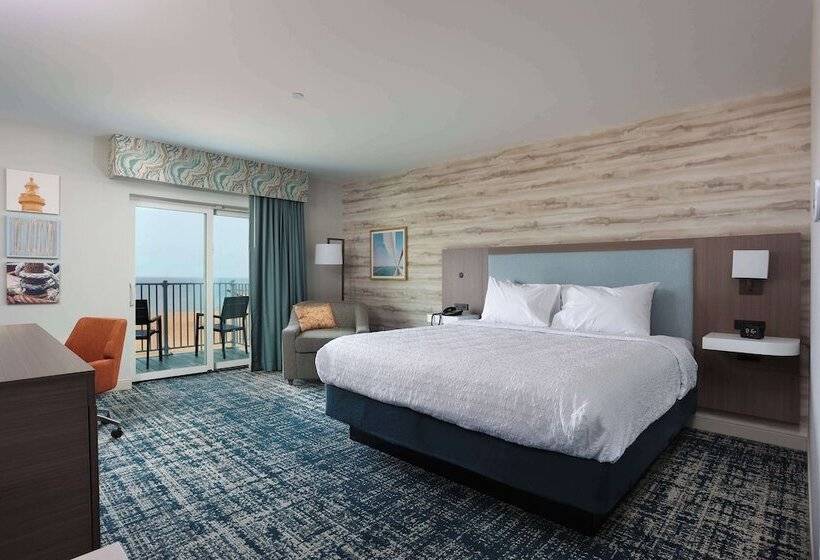 فندق Hampton Inn & Suites Manistee Waterfront