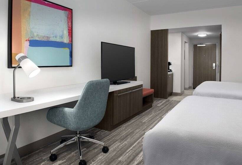 בית מלון כפרי Hilton Garden Inn Pensacola Downtown