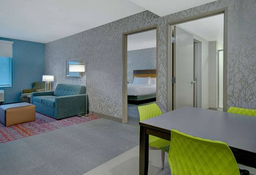 هتل Home2 Suites By Hilton Grand Rapids Airport
