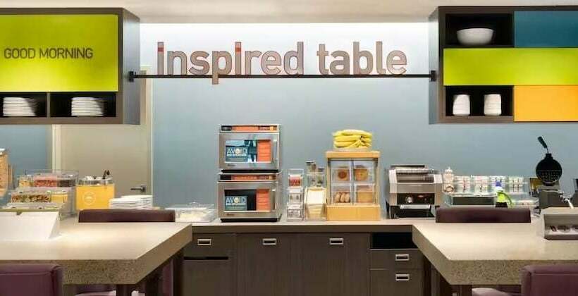 هتل Home2 Suites By Hilton Las Vegas North