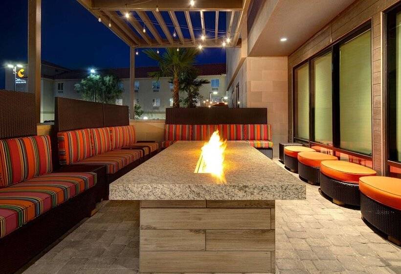 هتل Home2 Suites By Hilton Las Vegas North