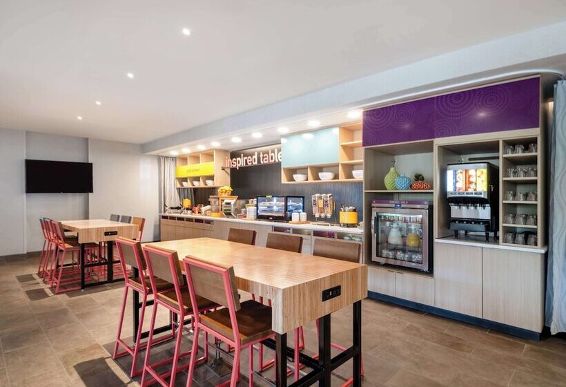 فندق Home2 Suites By Hilton Santa Rosa Beach