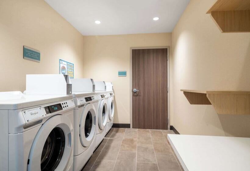 فندق Home2 Suites By Hilton Santa Rosa Beach