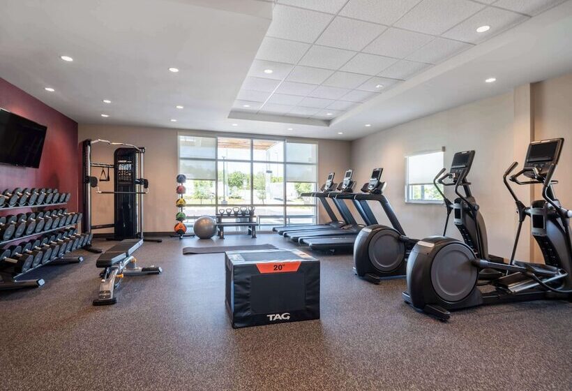 فندق Home2 Suites By Hilton Santa Rosa Beach