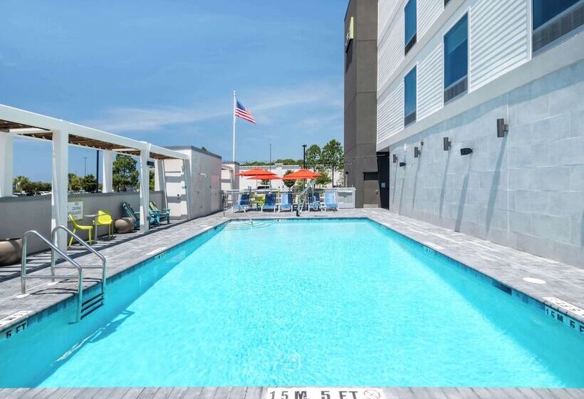 فندق Home2 Suites By Hilton Santa Rosa Beach