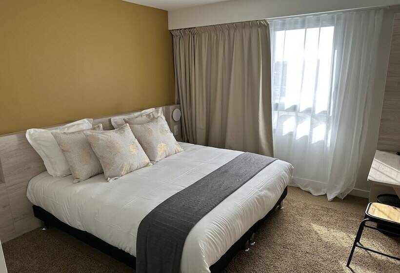 בית מלון כפרי Hôtel Akena Chauray Niort