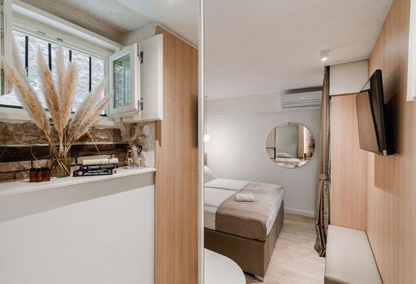 酒店 šibenik Palace