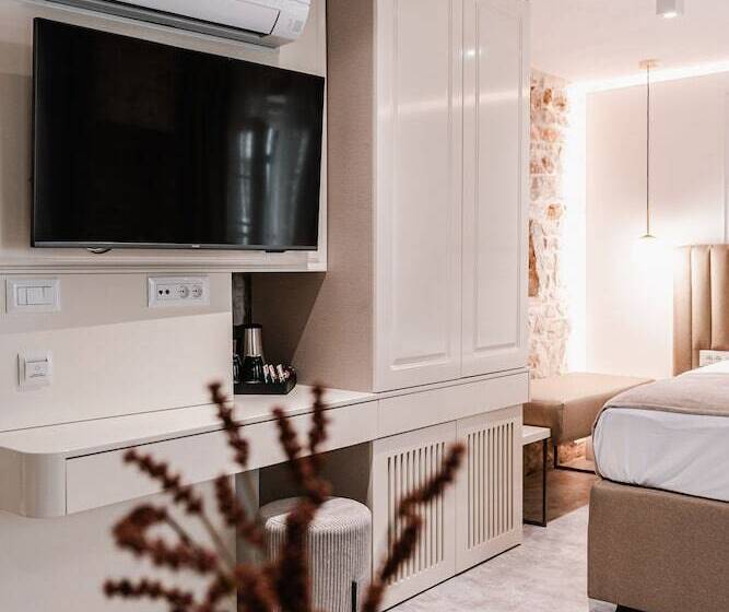 酒店 šibenik Palace