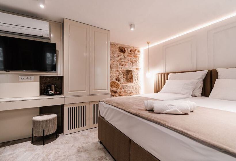 酒店 šibenik Palace