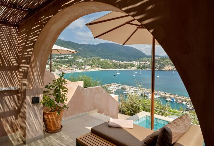 בית מלון כפרי Isavoria Resort