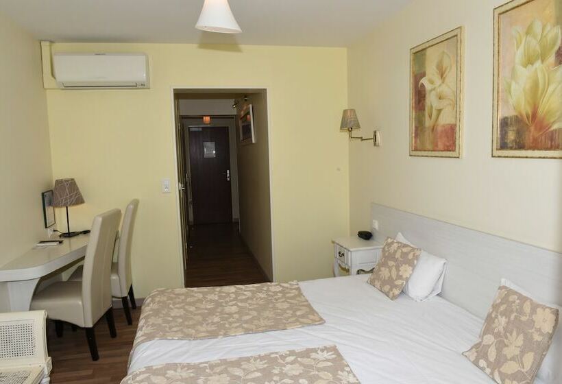 호텔 Hôtel Normandie Spa