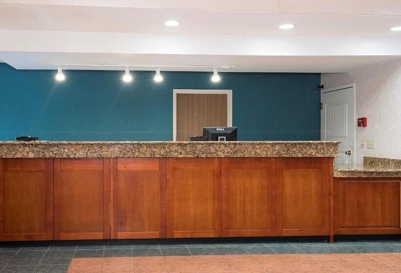 فندق My Home & Suites Madison Ga